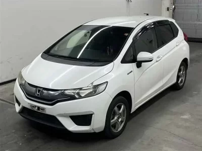 Honda FIT  с аукциона в Японии