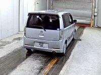 Nissan OTTI лот № 8242 оценка 3.5  с аукциона в Японии 4