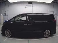 Toyota ALPHARD лот № 30046 оценка 3.5  с аукциона в Японии 3
