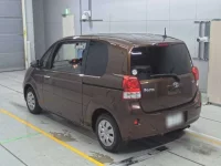 Toyota PORTE лот № 36202 оценка 4.5  с аукциона в Японии 5