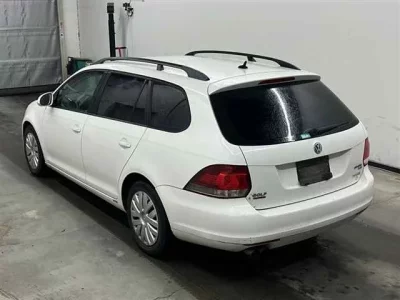 Volkswagen GOLF VARIANT  с аукциона в Японии