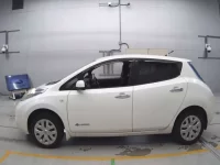 Nissan LEAF лот № 90134 оценка R  с аукциона в Японии 3