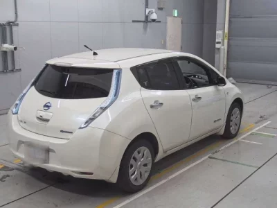 Nissan LEAF  с аукциона в Японии