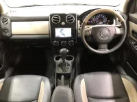 Mazda VERISA лот № 3703 оценка 4  с аукциона в Японии 4