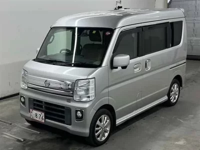 Nissan CLIPPER RIO  с аукциона в Японии