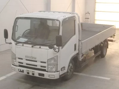 Isuzu ELF  с аукциона в Японии