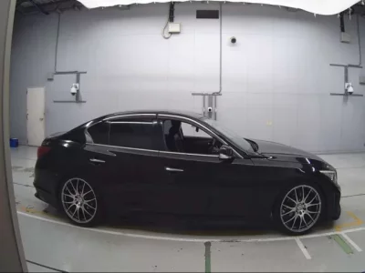 Nissan SKYLINE  с аукциона в Японии