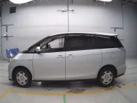 Toyota ESTIMA HYBRID лот № 90142 оценка 3  с аукциона в Японии 3