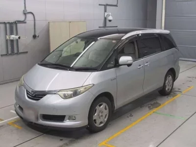 Toyota ESTIMA HYBRID  с аукциона в Японии