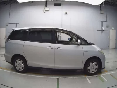 Toyota ESTIMA HYBRID  с аукциона в Японии