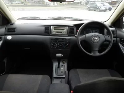 Toyota COROLLA RUNX  с аукциона в Японии