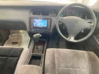 Toyota CROWN лот № 3070 оценка 4  с аукциона в Японии 2