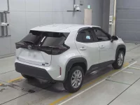 Toyota YARIS CROSS лот № 30062 оценка 4.5  с аукциона в Японии 1