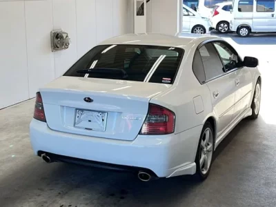 Subaru LEGACY B4  с аукциона в Японии