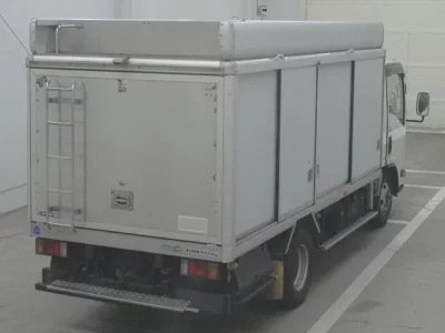 Isuzu ELF  с аукциона в Японии