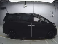 Toyota VELLFIRE лот № 30068 оценка 3.5  с аукциона в Японии 2