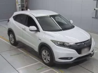 Honda VEZEL лот № 30072 оценка 4  с аукциона в Японии 4
