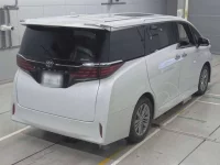 Toyota ALPHARD лот № 30073 оценка 6  с аукциона в Японии 1