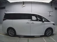 Toyota ALPHARD лот № 30073 оценка 6  с аукциона в Японии 2