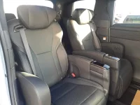 Toyota ALPHARD лот № 30073 оценка 6  с аукциона в Японии 8