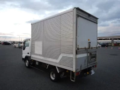 Mazda TITAN  с аукциона в Японии