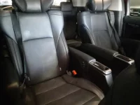 Toyota ALPHARD лот № 30076 оценка 4  с аукциона в Японии 8