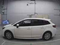 Toyota COROLLA TOURING лот № 30078 оценка 4.5  с аукциона в Японии 3