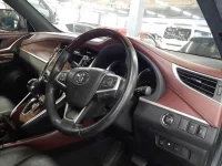 Toyota HARRIER лот № 30077 оценка 4  с аукциона в Японии 6