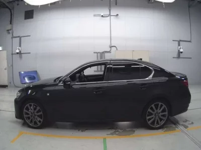 Lexus GS  с аукциона в Японии