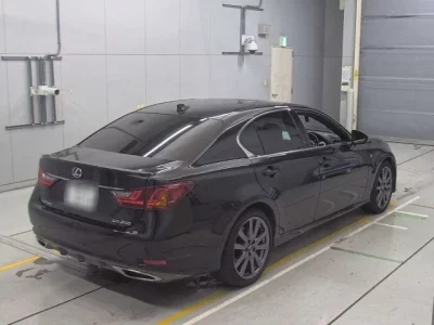 Lexus GS  с аукциона в Японии