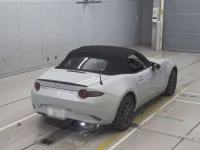 Mazda ROADSTER лот № 33204 оценка 4  с аукциона в Японии 1
