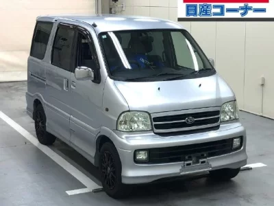 Daihatsu ATRAI SEVEN