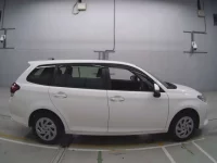 Toyota COROLLA FIELDER лот № 30094 оценка 3.5  с аукциона в Японии 2