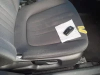 Toyota YARIS лот № 30092 оценка 3.5  с аукциона в Японии 7