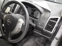 Nissan WINGROAD лот № 90199 оценка 3.5  с аукциона в Японии 6