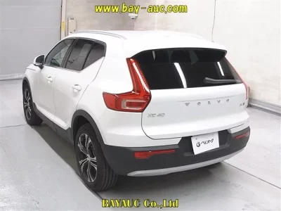 Volvo XC40  с аукциона в Японии