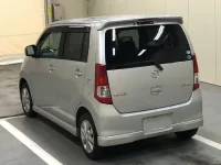 Mazda AZ WAGON лот № 1009 оценка 4  с аукциона в Японии 1