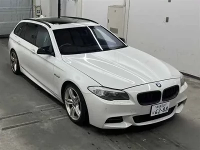 BMW 5-Series  с аукциона в Японии