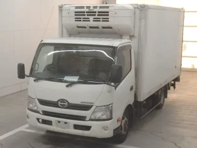 Hino DUTRO  с аукциона в Японии