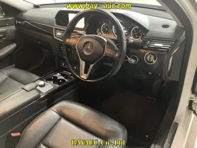 Mercedes-Benz E CLASS WAGON  с аукциона в Японии