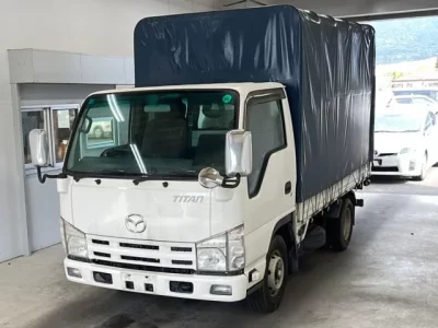 Mazda TITAN  с аукциона в Японии