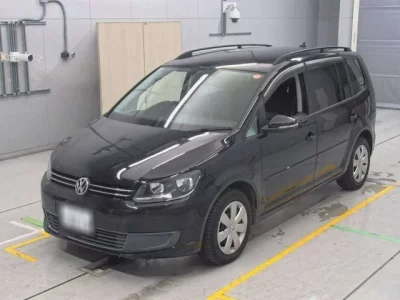Volkswagen GOLF TOURAN  с аукциона в Японии