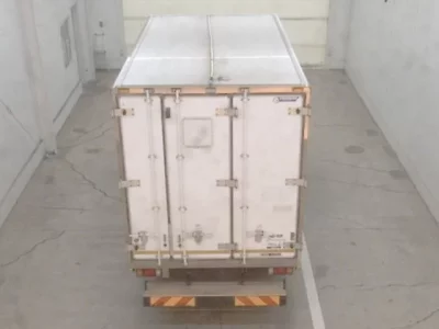 Isuzu ELF  с аукциона в Японии