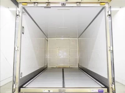 Isuzu ELF  с аукциона в Японии