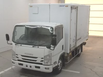 Isuzu ELF  с аукциона в Японии