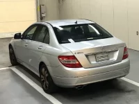 Mercedes-Benz C CLASS лот № 5617 оценка 3.5  с аукциона в Японии 1