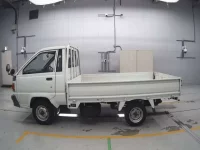 Toyota TOWN ACE TRUCK лот № 90239 оценка 4  с аукциона в Японии 3