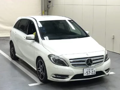 Mercedes-Benz B CLASS