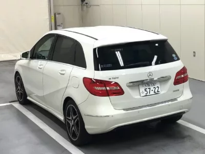 Mercedes-Benz B CLASS