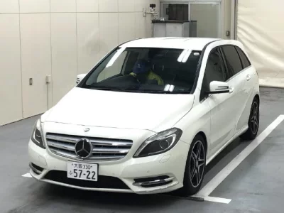 Mercedes-Benz B CLASS